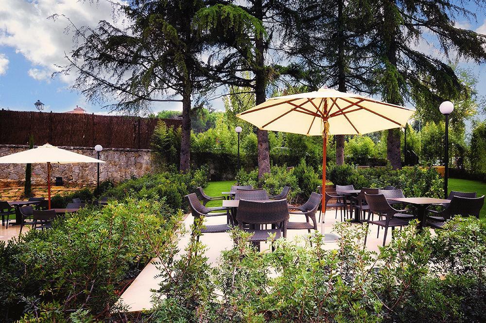 Dehesa Real Hotel Madrid Exterior foto