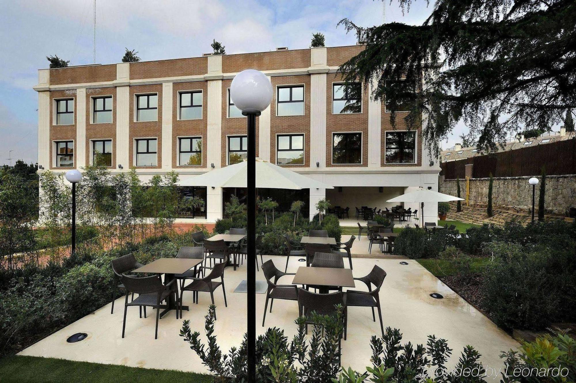 Dehesa Real Hotel Madrid Exterior foto